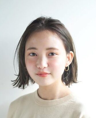 前下がりボブ 丸顔さんに似合う髪型は前髪あり なし おすすめ１７選 Hair Recipe